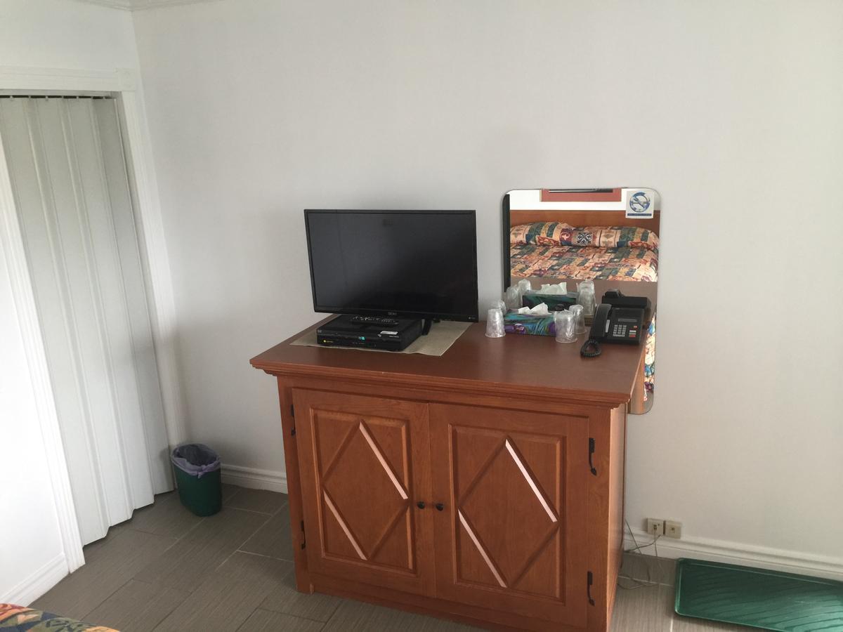 Motel Гатино Екстериор снимка