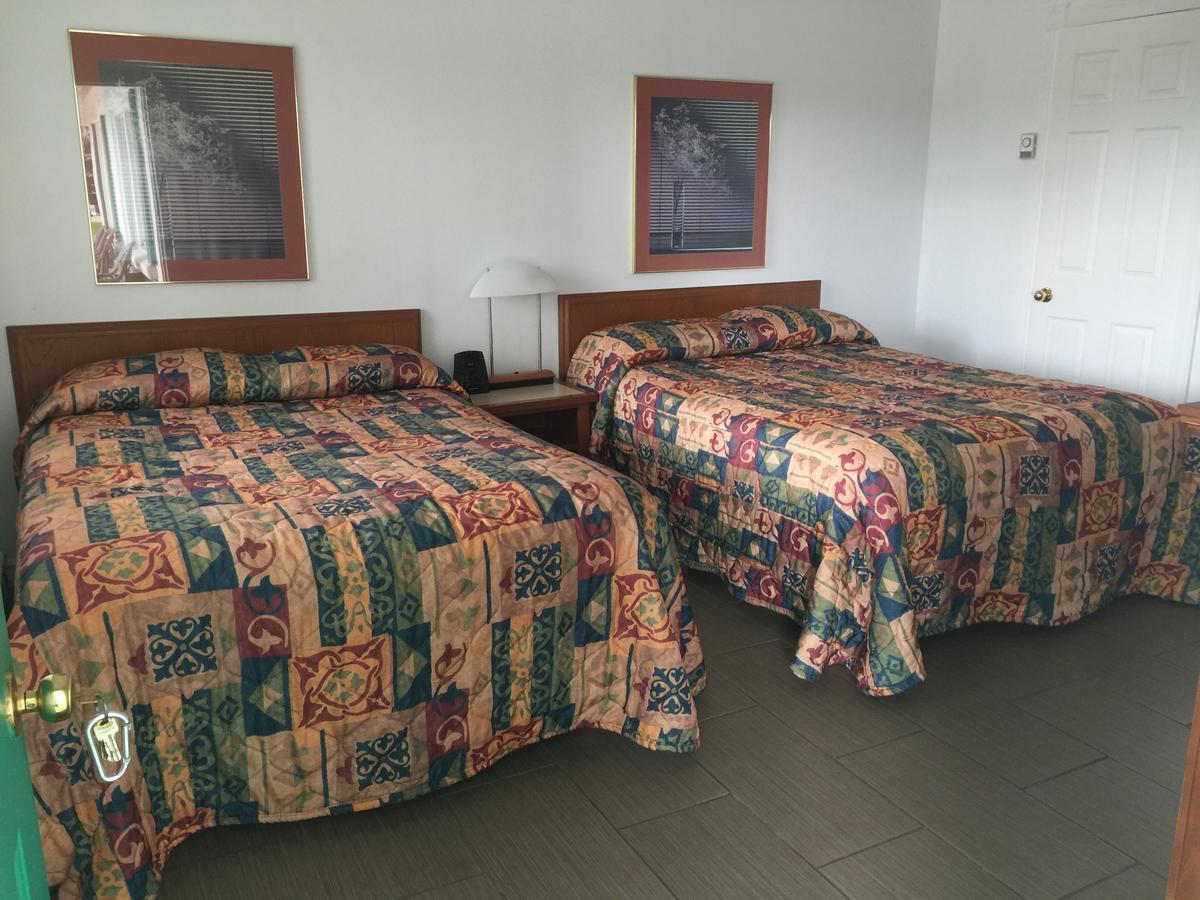 Motel Гатино Екстериор снимка