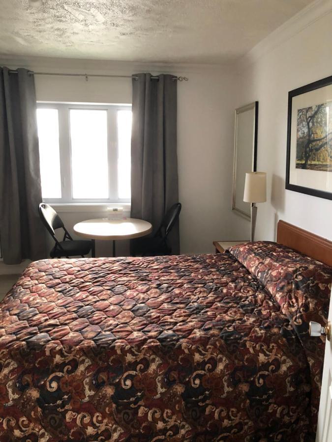 Motel Гатино Екстериор снимка